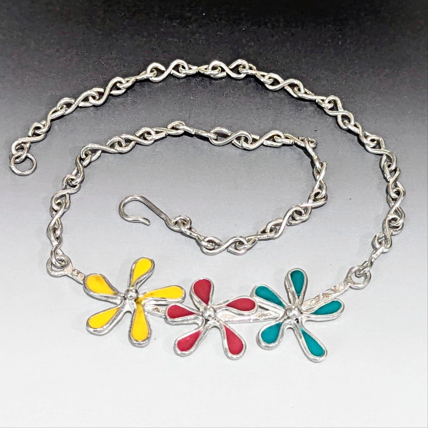 Nano ceramic colorful 3 flower necklace